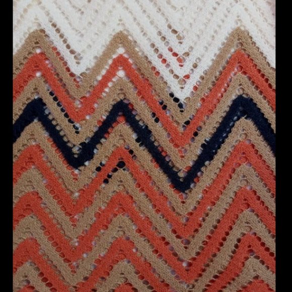 Boho top - Picture 3 of 3